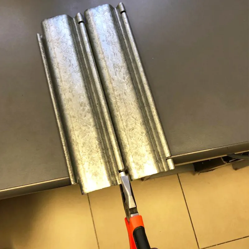 Cortina metálica ciega