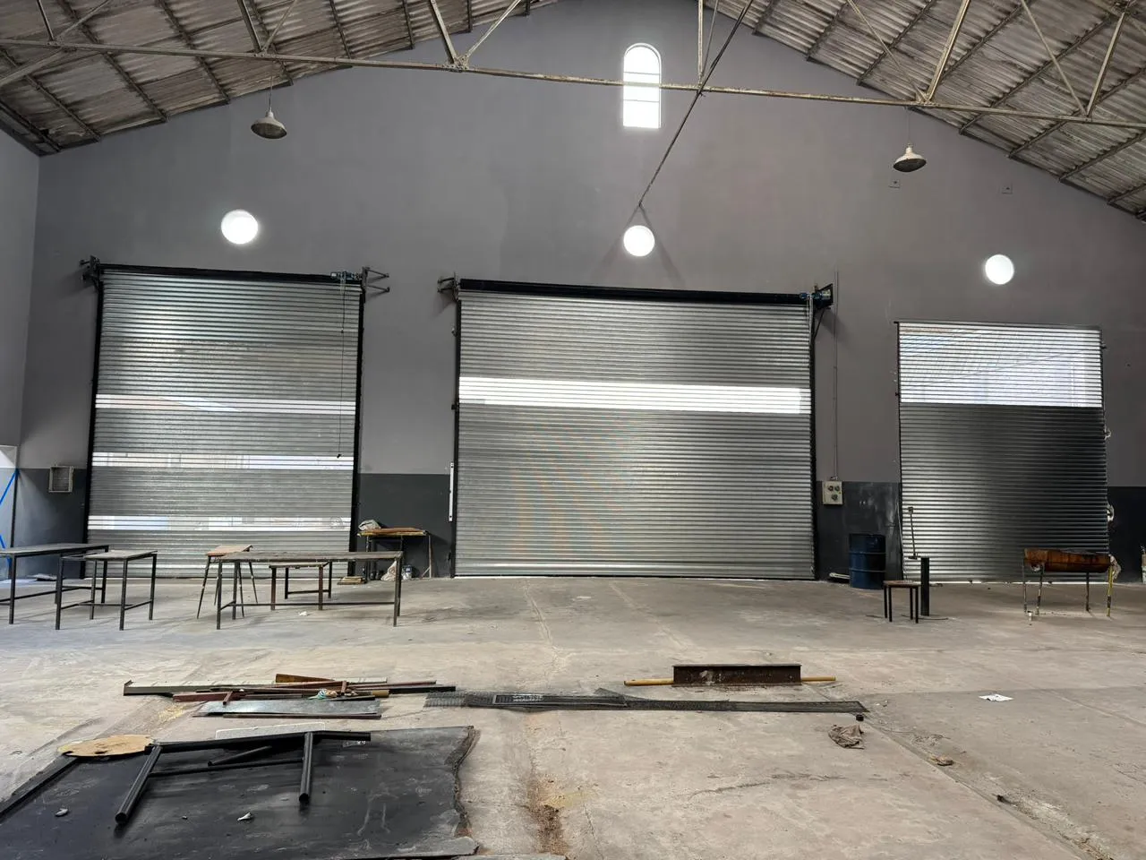 Proyecto de Cortinas Metálicas La Nueva